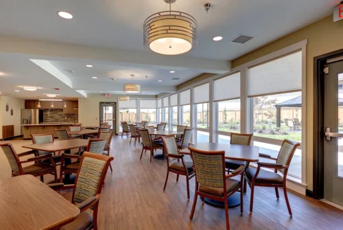 imgi_31_MCU-Dining